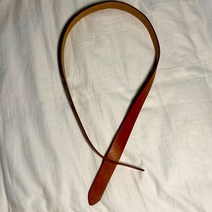 NWOT Loft size M/L belt